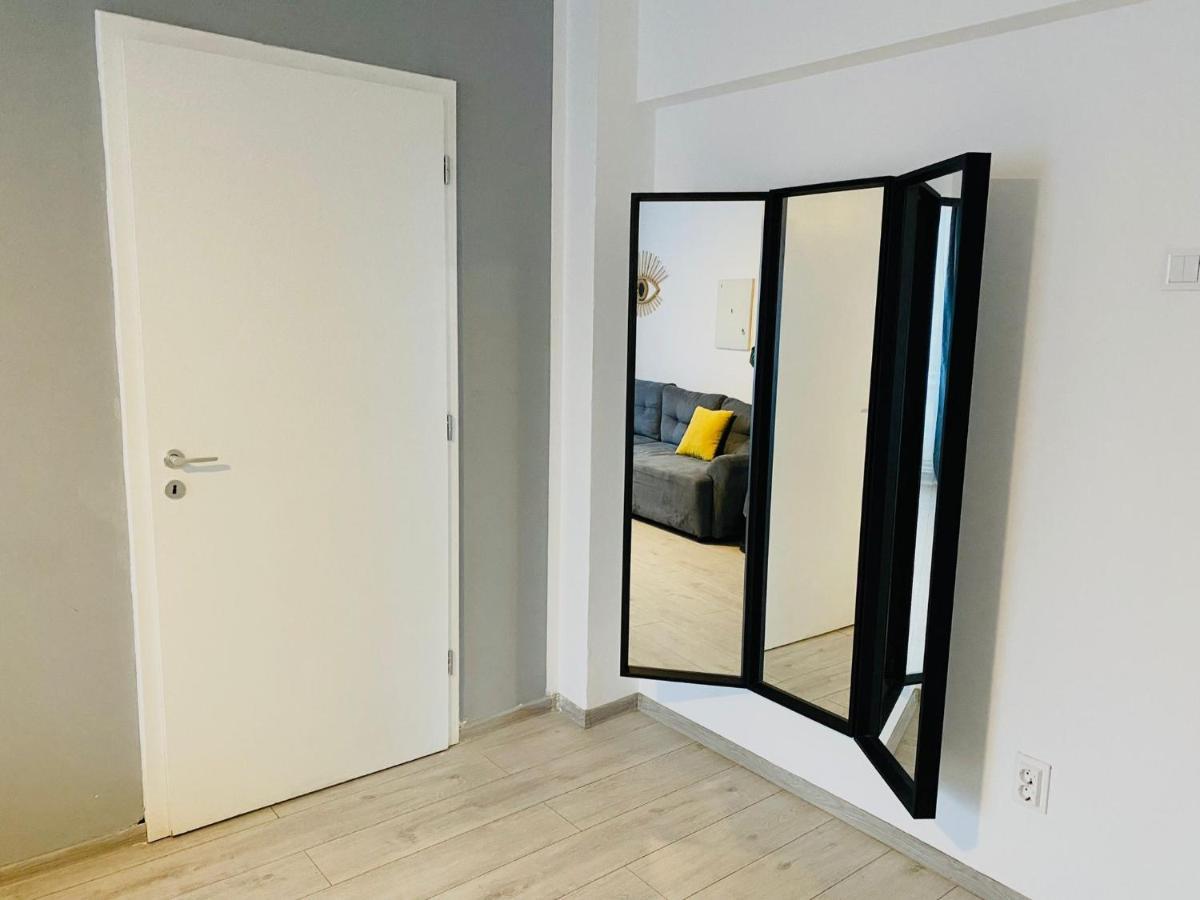 City Center Apartments -- Piata Unirii Iasi Esterno foto